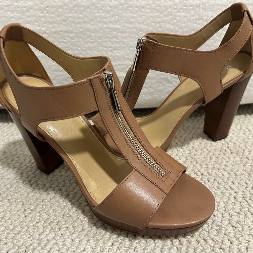 Michael Kors Tan Leather Heels with Zipper